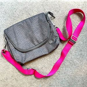 Lululemon Festival Purse